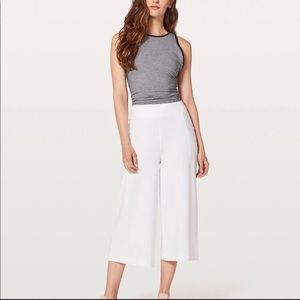 In search of  this lululemon top In a size 6